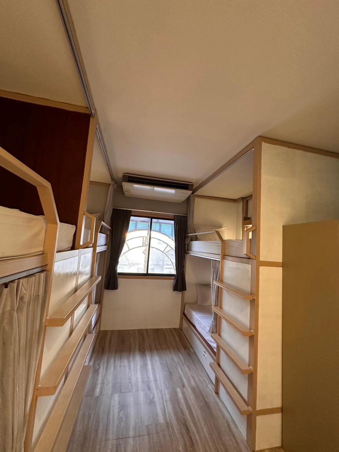 Terminal58Hostel@Town Ban Lo Long 外观 照片